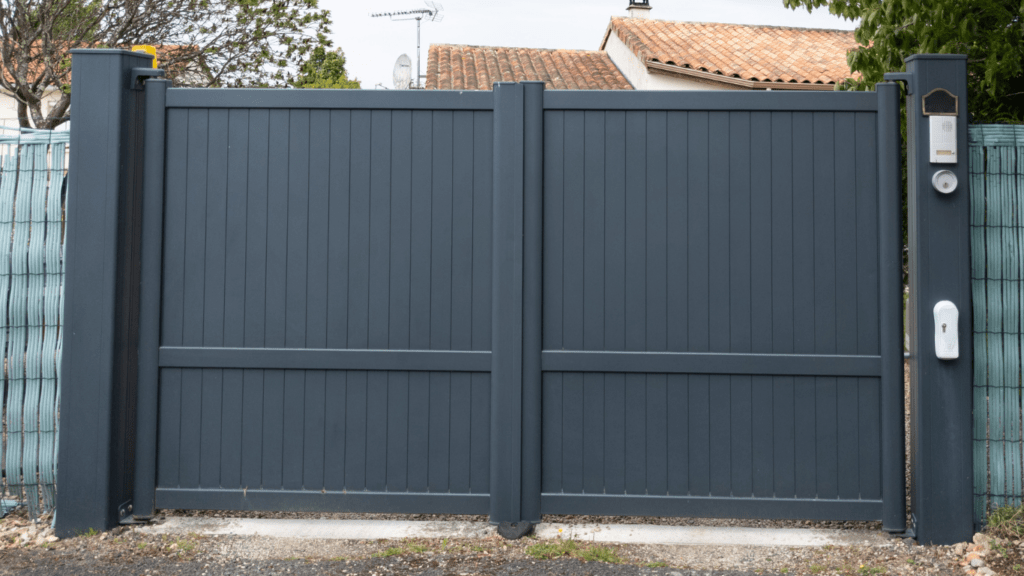 image of a house gate