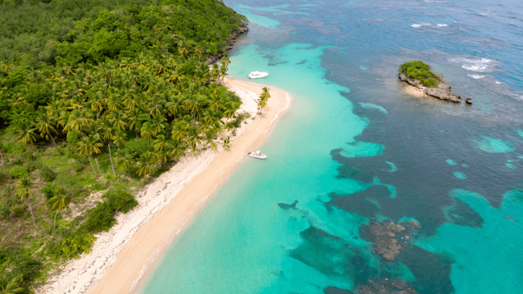 image of an caribbean island